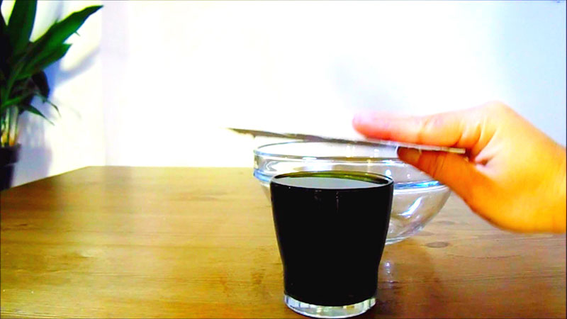 Step 2: Setting up of the upside down water experiment. Make sure you have the right thick card. Paper won't do.